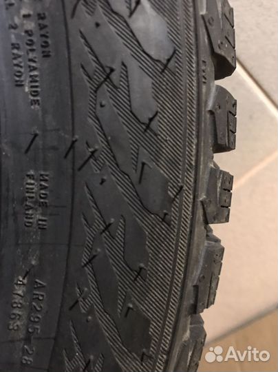 Nokian Tyres Hakkapeliitta 9 245/45 R18 100T