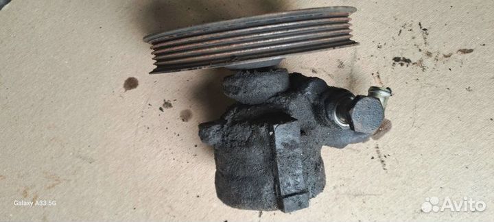 Гур, Mitsubishi Carisma 4G92