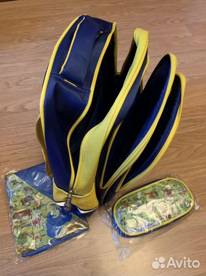 Рюкзак школьный новый