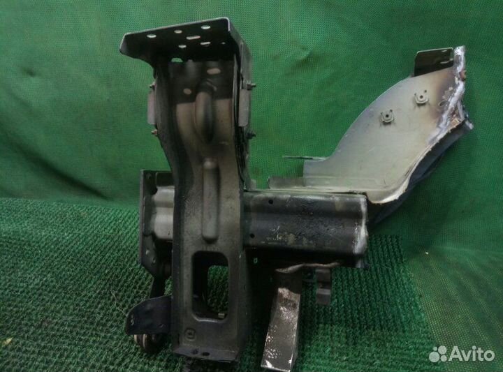 Лонжерон передний правый Peugeot 407 6D