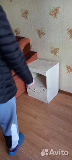 Тумбочки 2шт бесплатно самовывоз