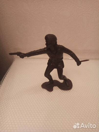 Викинги, ковбой, офицер, пластиковые фигурки СССР