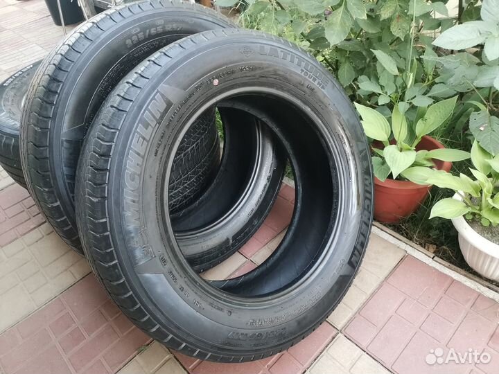Michelin Latitude Tour 225/65 R17 102H