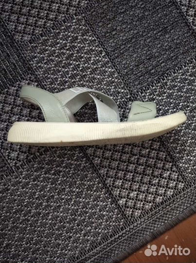 Босоножки для девочки