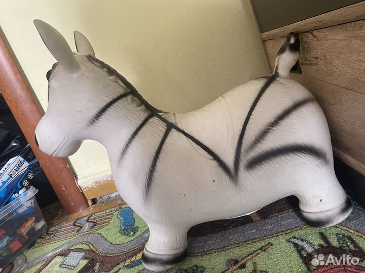 Ослик резиновый