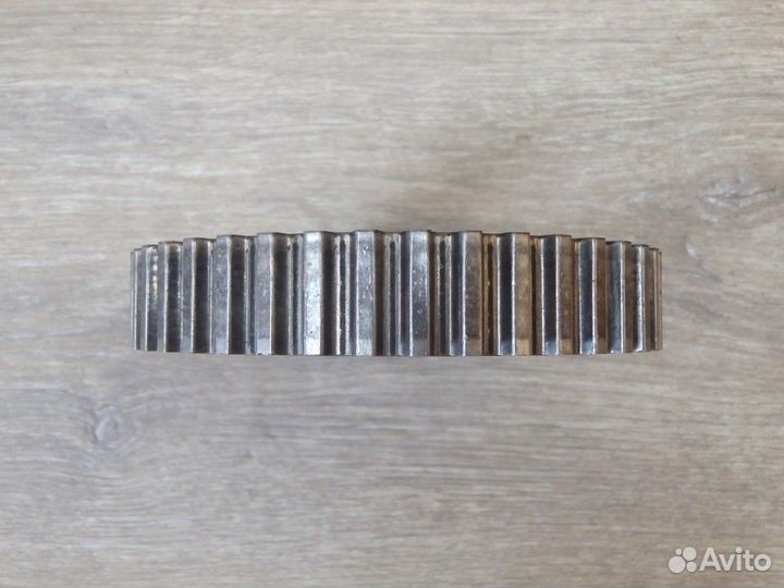 Шестерня (шкив) распредвала 2108