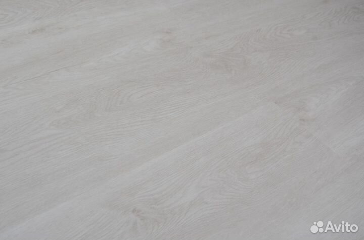 Кварц виниловый ламинат
