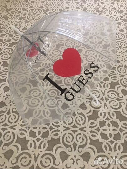 Зонтик фирмы Guess