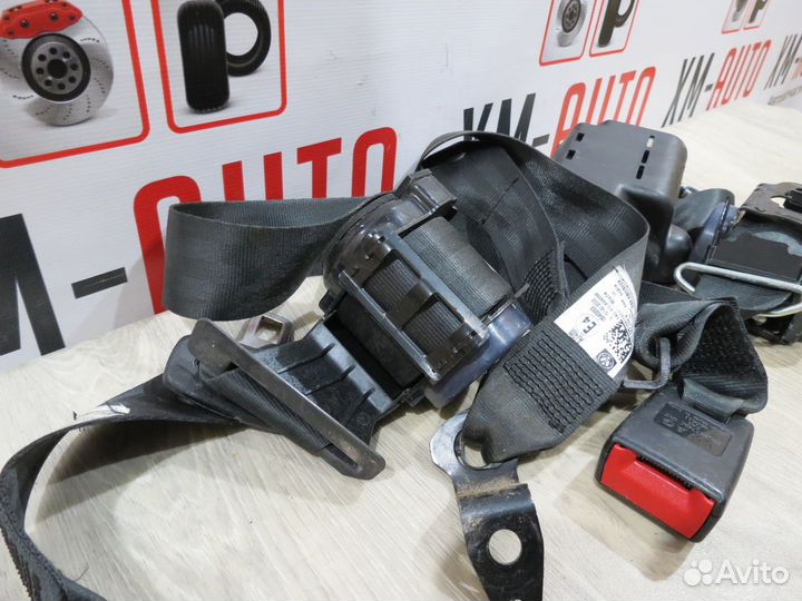 Ремень безопасности Volkswagen Polo