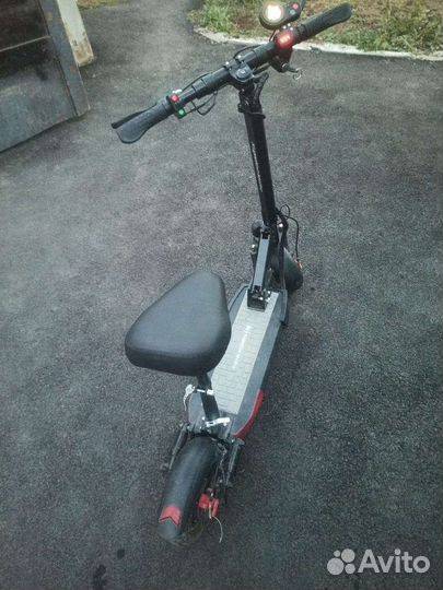 Продам электро самокат Kugookirin m4 pro