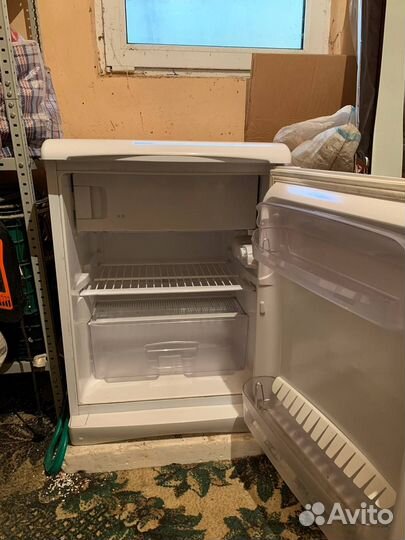 Мини холодильник Indesit TT85.001