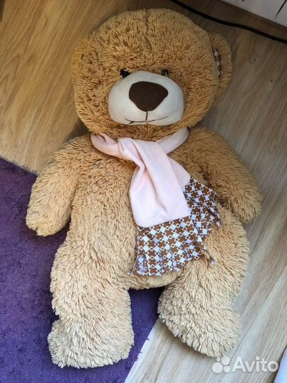 Плюшевый медведь