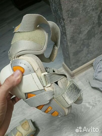 Налакотники Рибок 4к