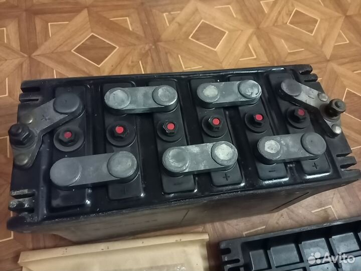 Бортовая аккумуляторная батарея 6-сам-55