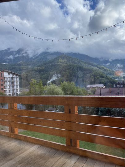 Дом 225 м² на участке 5 сот.