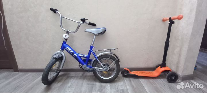 Детский велосипед и самокат