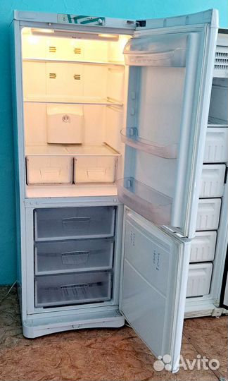Холодильник Indesit NO frost
