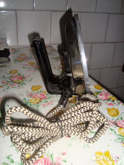 Утюг советский дорожный