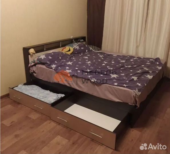 Кровать двухспальная