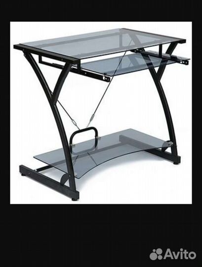 Компьютерный стол стеклянный