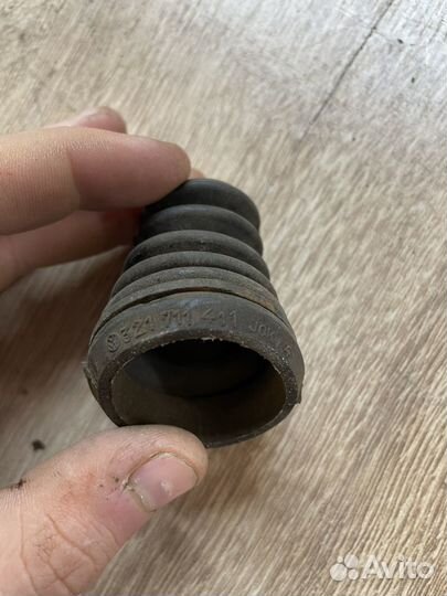 Пыльник ручного тормоза Audi 80 B2