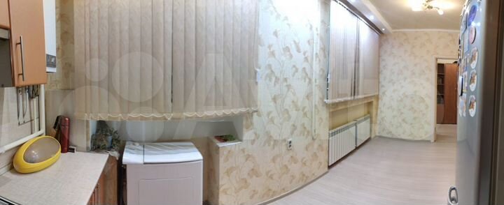 2-к. квартира, 42 м², 1/4 эт.