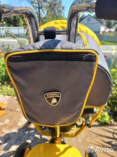 Велосипед трехколесный lamborghini