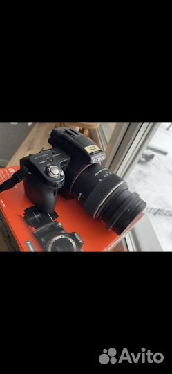 Зеркальный фотоаппарат Sony SLT-A33