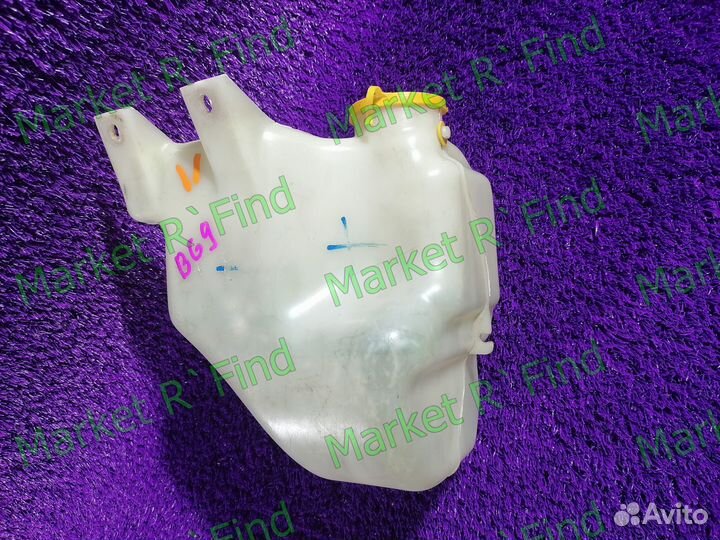 Бачок омывателя перед Fr Subaru Impreza GC8 Legacy