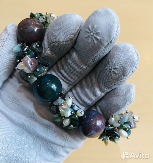 Нефритовый браслет