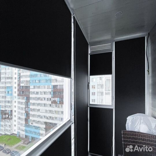 Жалюзи блэкаут для балкона