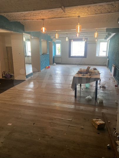 Свободного назначения, 200 м²