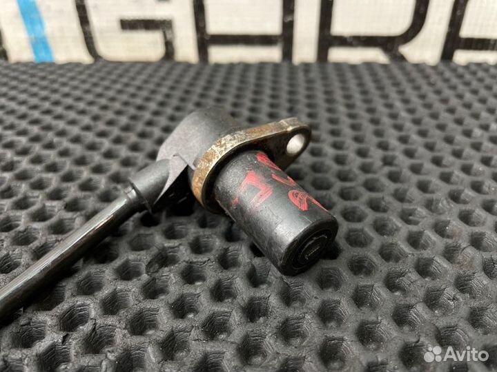 Датчик abs передний Mercedes-Benz V-Class W638