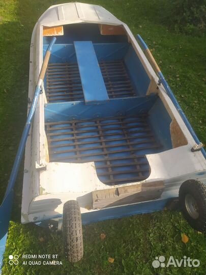 Лодка Романтика