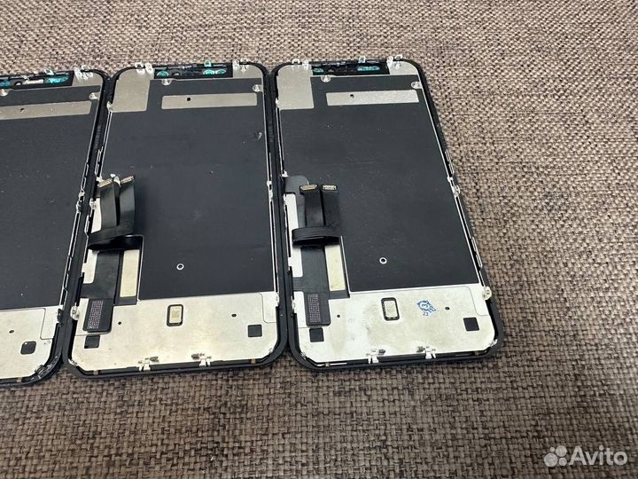 Дисплей iPhone 11