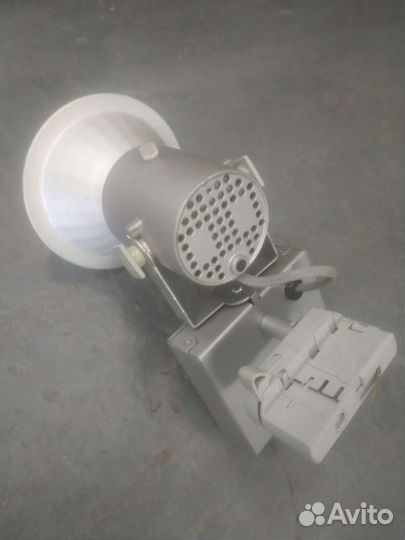 Трековые светильники