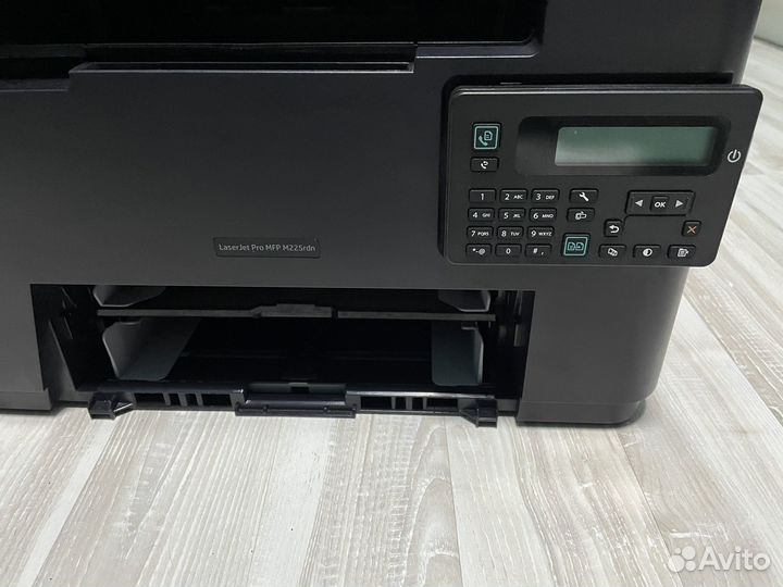Мфу лазерный HP M225rdn с доп карт