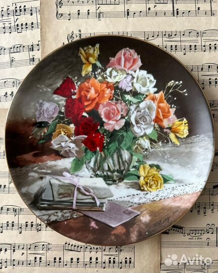 Настенные винтажные тарелки с цветами