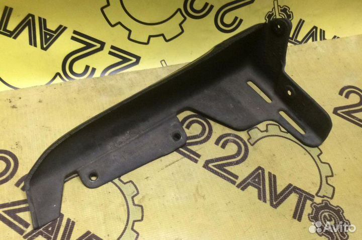 Обвес порогов (клыки) передний левый Subaru