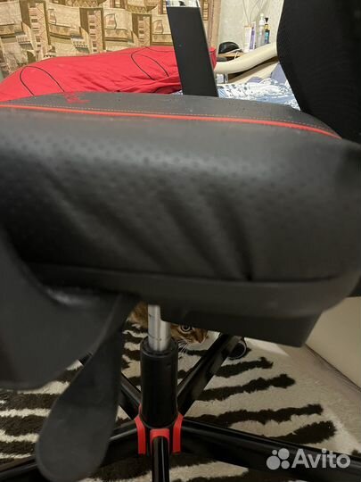 Компьютерное кресло