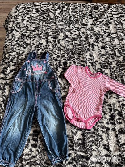 Пакет одежды на девочку 6-9-12 мес