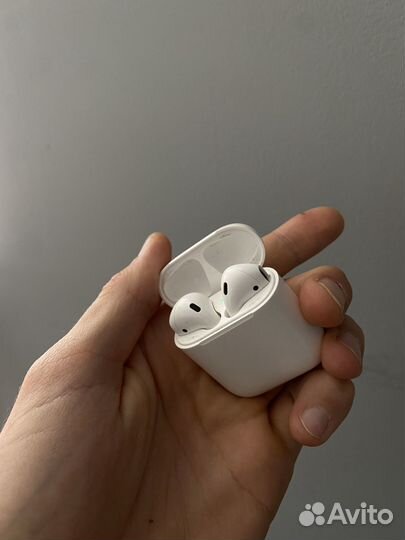 Airpods 2