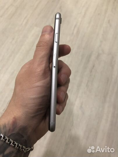 iPhone 6, 16 ГБ