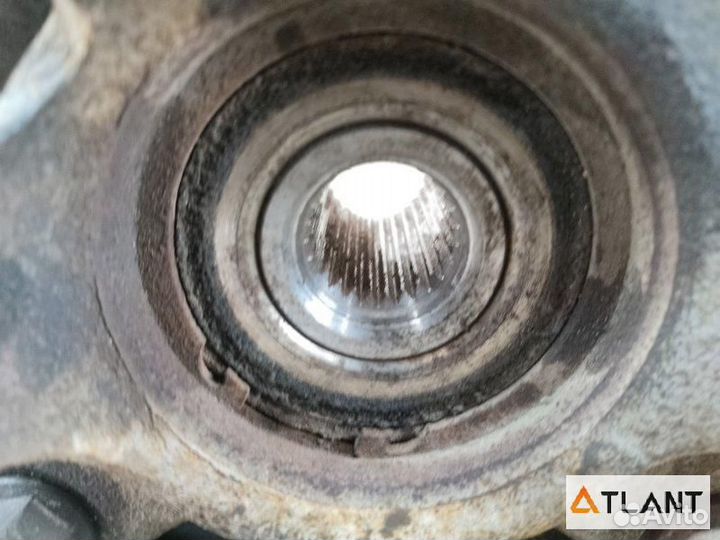 Ступица передняя левая mitsubishi pajero mini