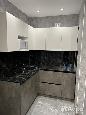 Кухня угловая мдф комбинированная