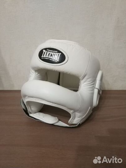 Боксерский шлем Takeshi с бампером