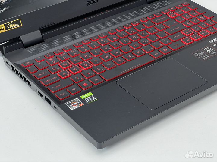 Acer Nitro 144Hz Ryzen 7 6800H RTX3050 DDR5 16g