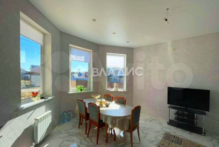 Дом 126 м² на участке 6 сот.