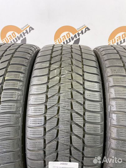 Bridgestone Blizzak LM-25 4x4 235/50 R19