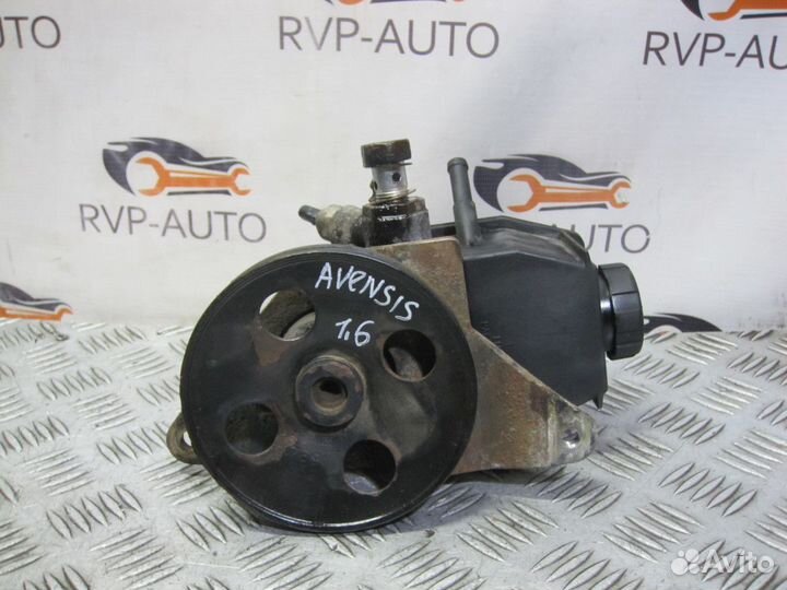 Насос гидроусилителя Toyota Avensis 1 1997-2003